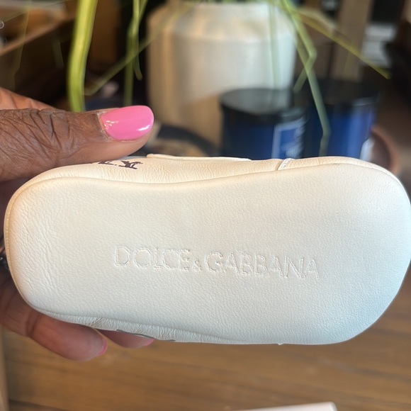 Dolce & Gabbana baby shoes size 17 - Picture 2 of 5